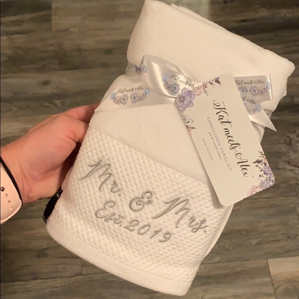 Mr & Mrs hand towels (est. 2019)